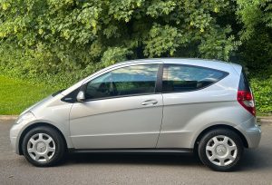 Mercedes-Benz A-Class A160 BlueEFFICIENCY Classic SE, 1.5 Petrol Manual, 3 Door, Silver image 7