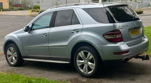 Mercedes-Benz ML320 CDI Sport 4MATIC Auto, 3.0 V6 Diesel, Blue, Tow Bar image 16