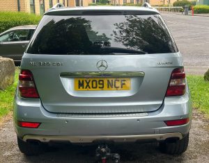 Mercedes-Benz ML320 CDI Sport 4MATIC Auto, 3.0 V6 Diesel, Blue, Tow Bar image 7