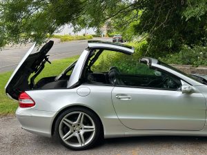 Mercedes-Benz 2006 SL350 3.5 V6 Automatic Convertible Reg YB06 XDN image 11